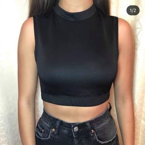 Cropped, sleeveless work out tank